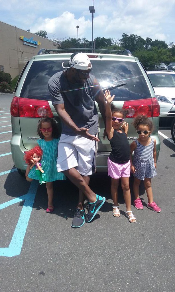 norman_davy's tweet photo. Minutes before terrorizing the store.

#Dads 
#Jokes
#Getout
#Kids
#StayAtHomeDad https://t.co/0yBVH4rRRY