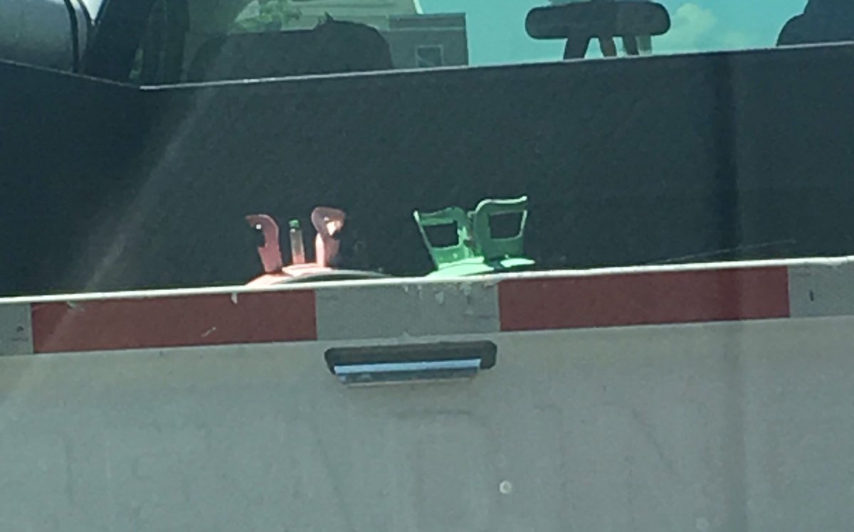 TiffanyDunning2's tweet photo. I see you Cosmo and Wanda😏 https://t.co/g8hFWTfA3U