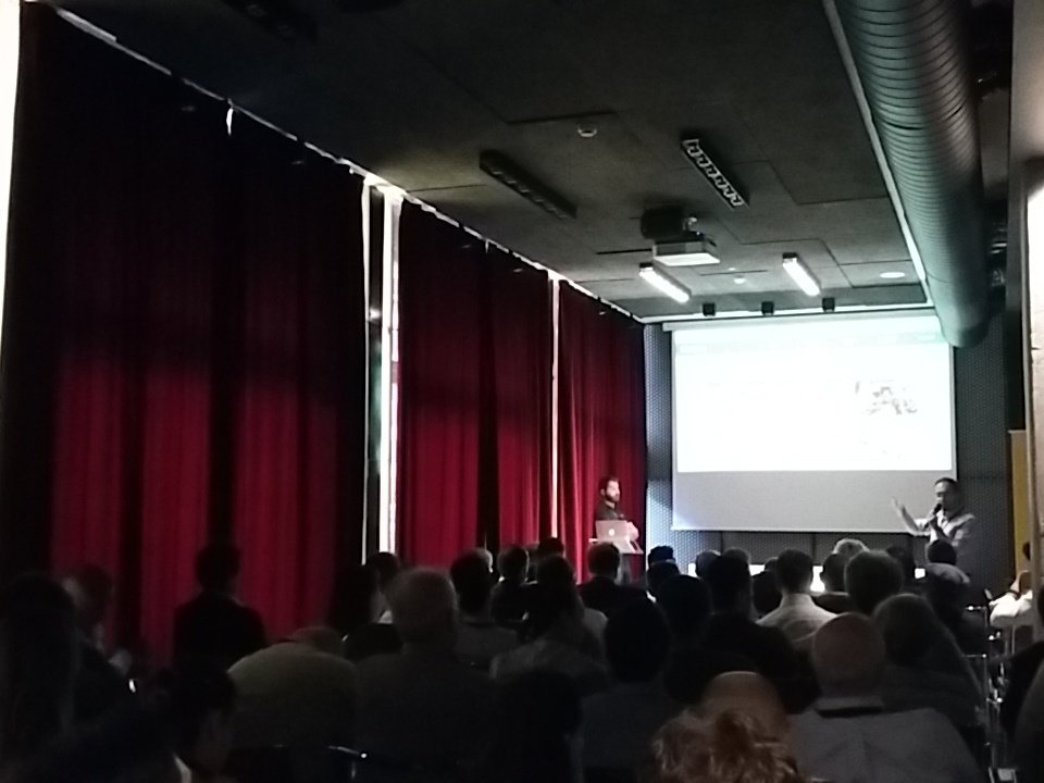 SiamoSoci's tweet photo. E ancora @Spotlime @myagonism #Fermopoint @Bauzaar_it @smappo. Le startup di #ClubDigitale2 continuano a presentarsi https://t.co/RjbJW3NA6J