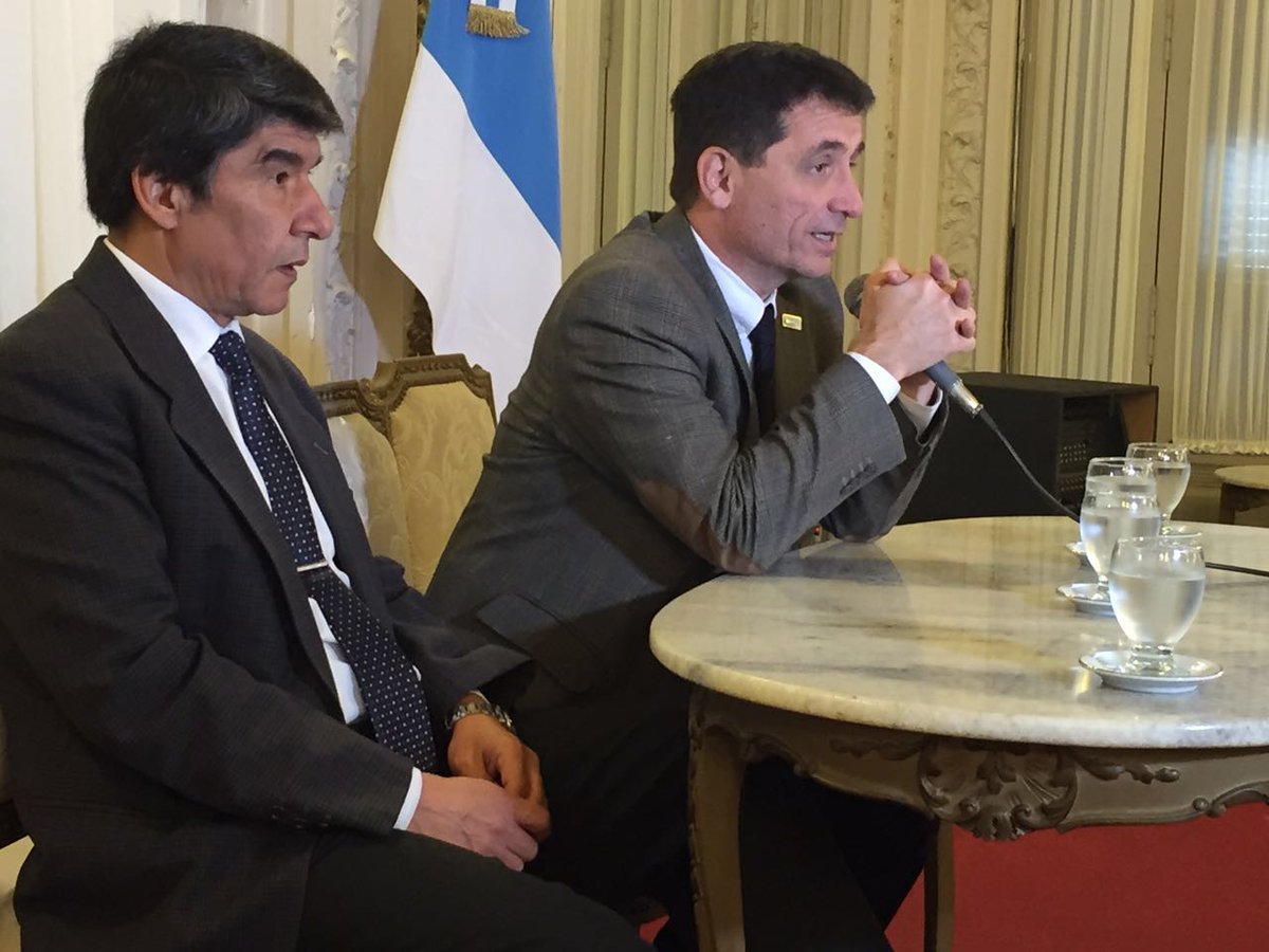 SandraMTirado's tweet photo. Reunión interministerial: trabajar por y para los más vulnerables es la prioridad para nuestro gobernador Manzur https://t.co/lHEebZb3CU