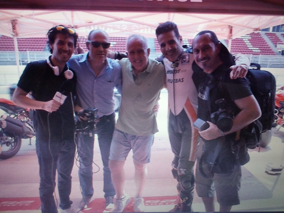 guisadoportillo's tweet photo. Un verdadero placer compartir este día con vosotros, sois geniales!!!! #motos.net https://t.co/kqdGTfNGDH