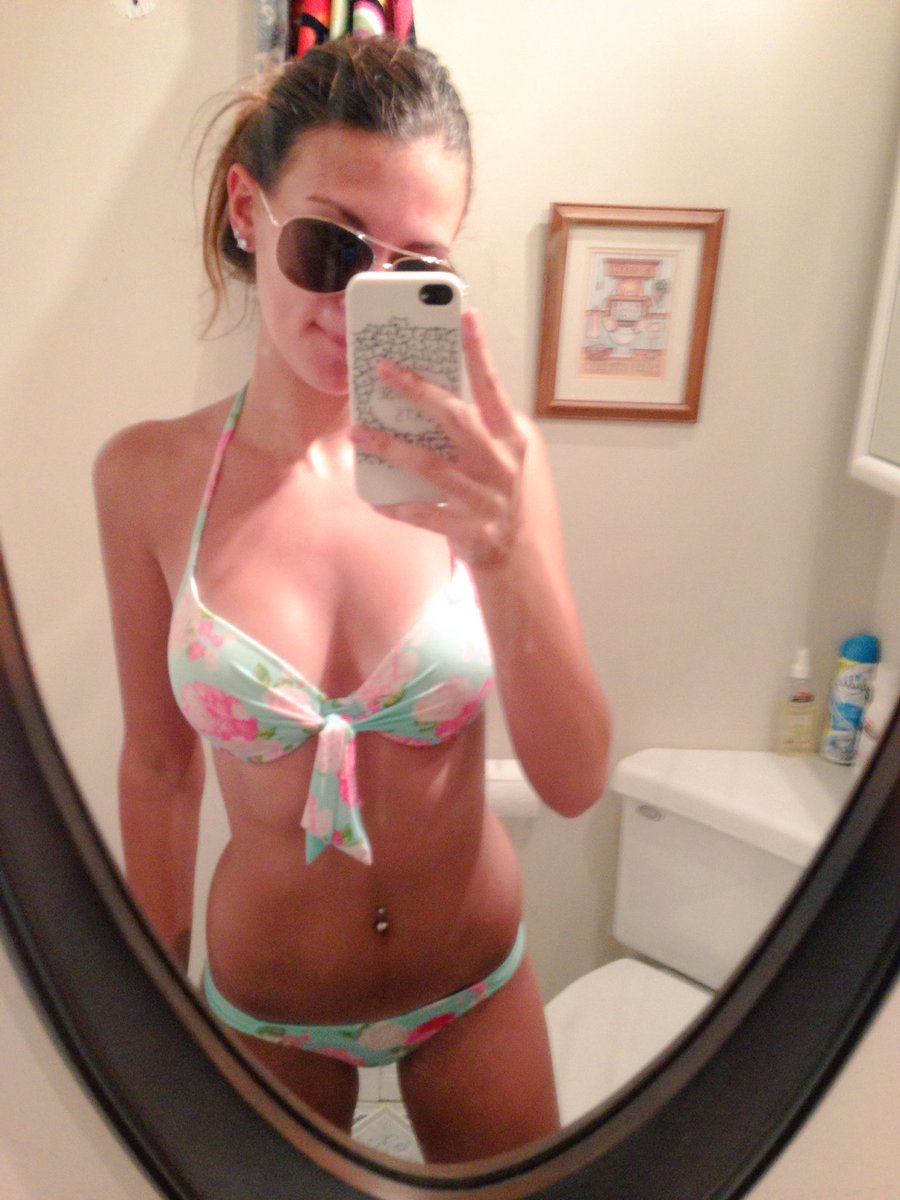 tidyselfies tweet picture