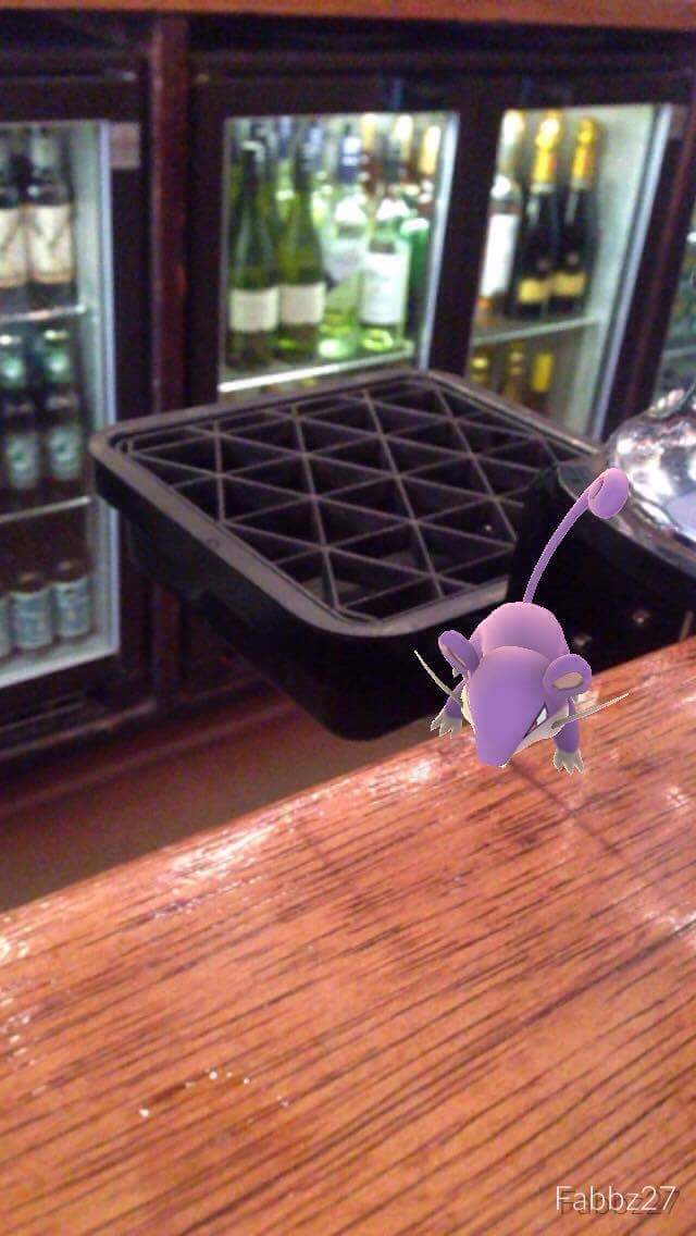 featheredfish1's tweet photo. When you have Pokemon on your bar
@CheltProblems #PokemonGO https://t.co/RNLriTiANI