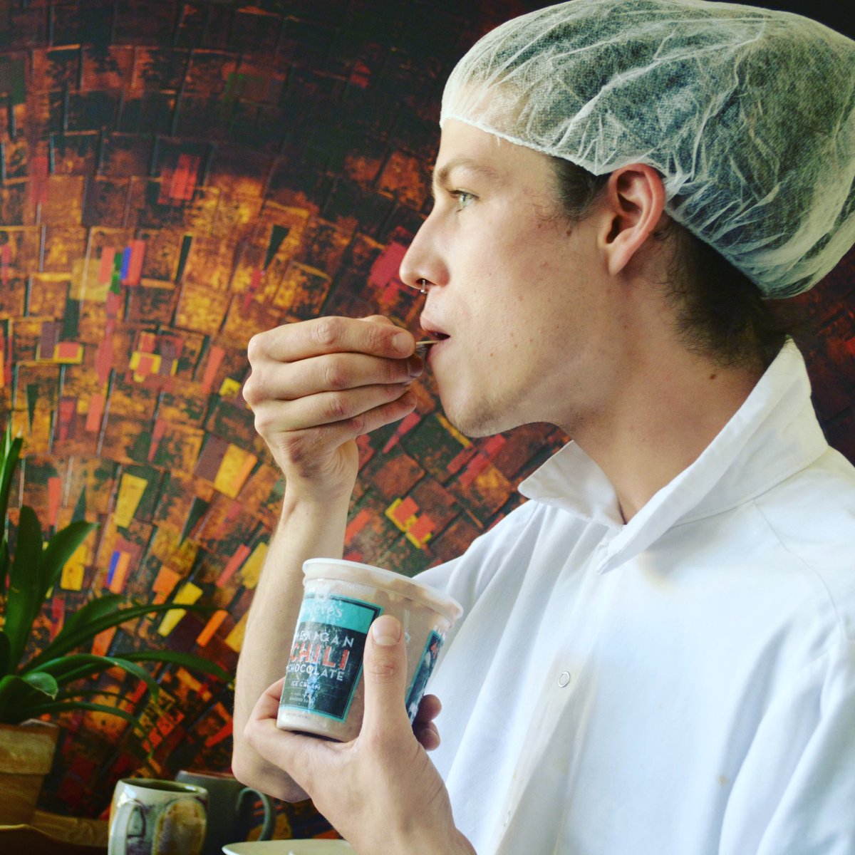 Chilis + Chocolate + Ice Cream = Day Made! Thanks <a href="/StevesIceCream/">Steve's Ice Cream</a>, for the awesome summer treat. 😍