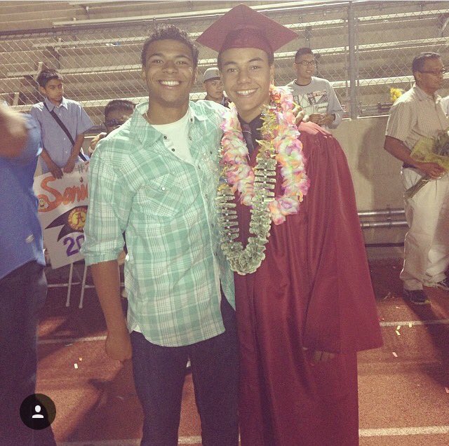 metaTated's tweet photo. #BestfriendGoals ⚓️ @chasen_shaw https://t.co/7Sx5Ak3eJJ