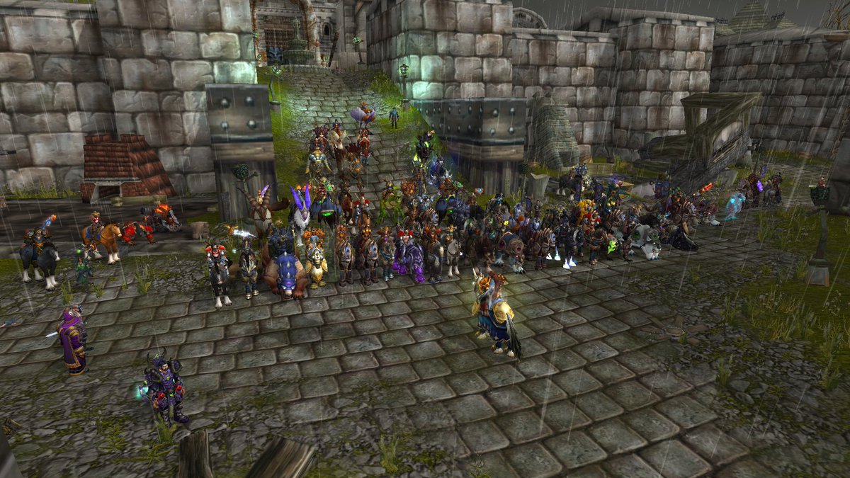 FourWindsTrade's tweet photo. the Alliance form ranks for tonight's skirmish against the Horde! #moonguard #TFOS https://t.co/Xdgp5bpvGh