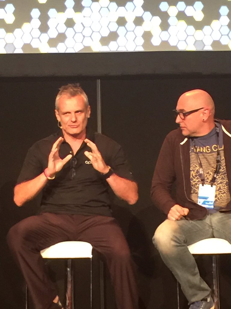 <a href="/sasha_ratkovic/">Sasha Ratkovic</a> on intent-based #telemetry -extract more knowledge by gathering less data <a href="/apstrainc/">Apstra</a> #clus #clus16