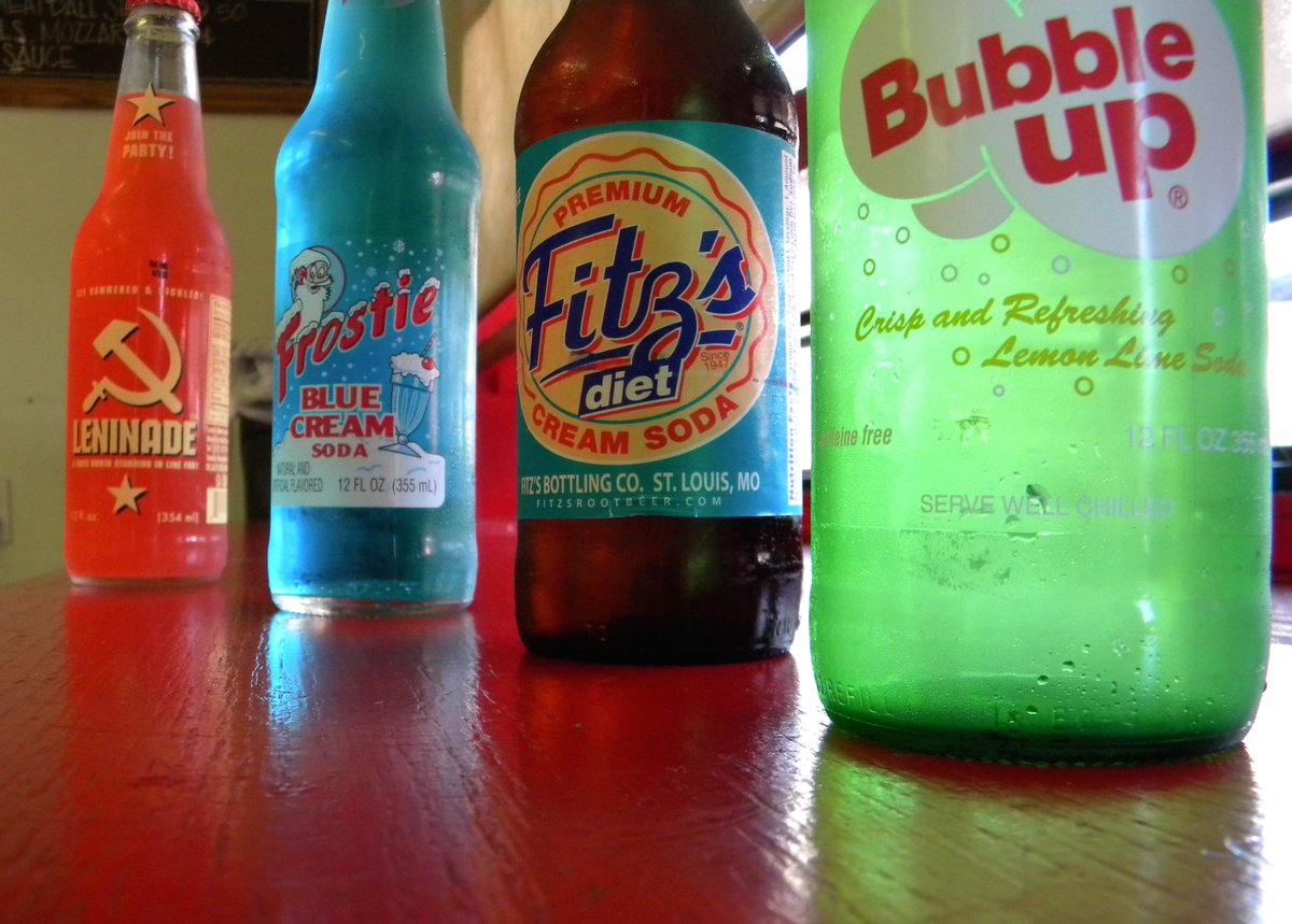 BowerySt's tweet image. Some #Leninade or #FrostieBlueCreamSoda or #FitzsSoda or #BubbleUp ? Join us at #TamarindAveDeli for awesome #sodas