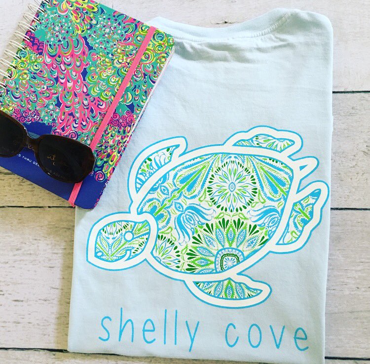 Our Gypsy Spirit Short Sleeve Tee is now available! 😍🐢 RT if you need this in your life 🌺🌙

Link in bio 😊☄