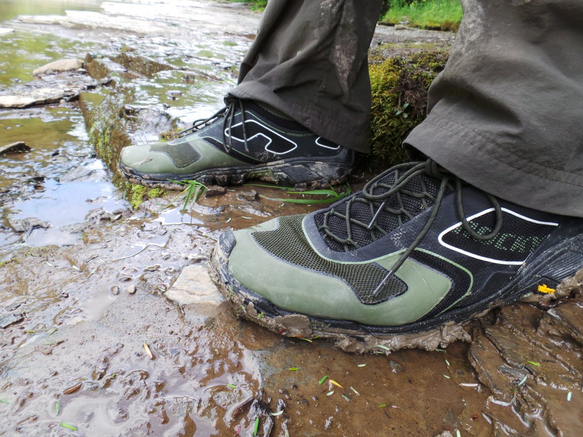 danielhuman's tweet image. Over the wknd I wore new @Rockys2v trail runners for SAR: hiking,scrambling, creek fording #TeamS2V#WeLive2Explore