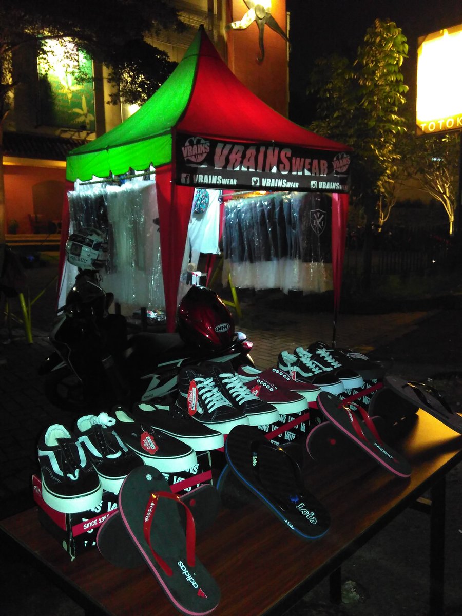 JL Tole Iskandar ( depan Pasar Segar Depok ) || BBM : 5A9BF905 / 7BA37BC3 || Telephone / Text : 0822-1072-4979