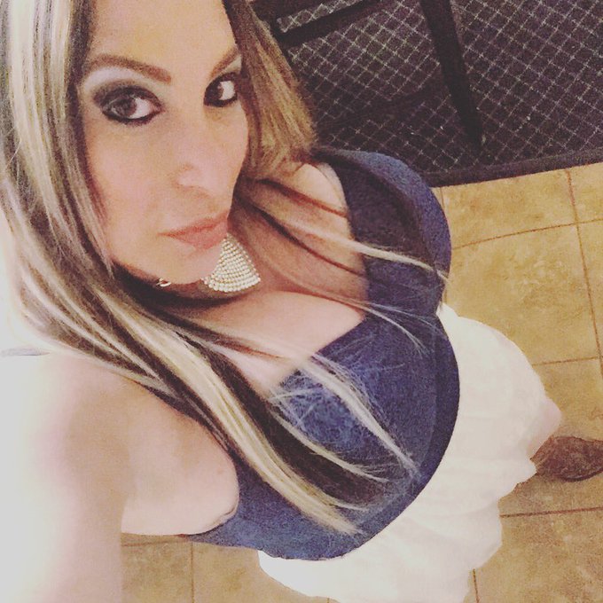 #clubsavannahjane #bigboobs #companion @ https://t.co/A28aTp10wb<a href="/tag/clubsavannahjane"class="tags">#clubsavannahjane</a><a href="/tag/bigboobs"class="tags">#bigboobs</a><a href="/tag/companion"class="tags">#companion</a>