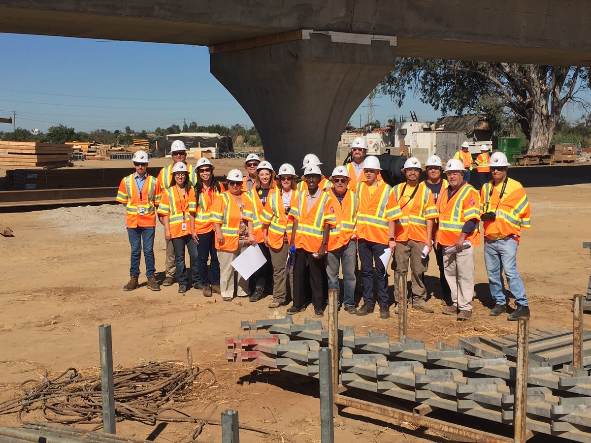 Adeline_Yee's tweet photo. It's really happening. #HSR being built in Central CA. @CaHSRA @railLAorg #IWillRide #ReadytoRail #FresnoRiver https://t.co/X2pALAcTO5