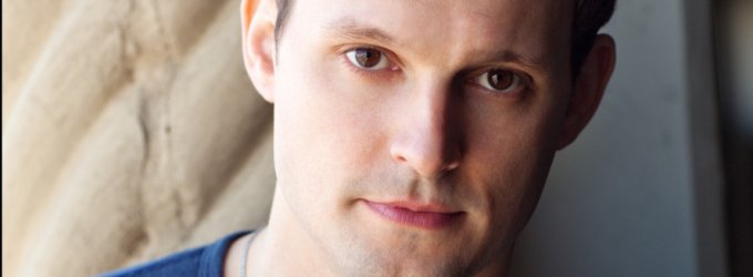 BroadwayWorld's tweet photo. .@WICKED_Musical Tour to Welcome New 'Fiyero' in Houston @jwoodHi5
https://t.co/6hj4TUkzG1 https://t.co/QwXzZzvqOW