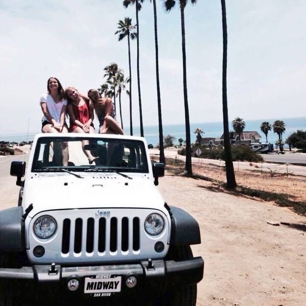 ReallyRelatabIe's tweet photo. Summer vibes 😎 https://t.co/oQP6y456JJ