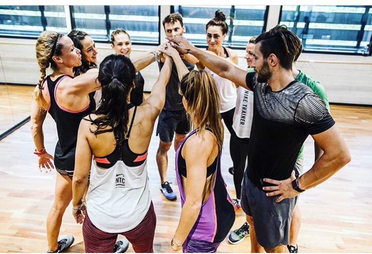 We train together, we stay together #NikeWomen #betterforit #ntc @nikewomen #nike