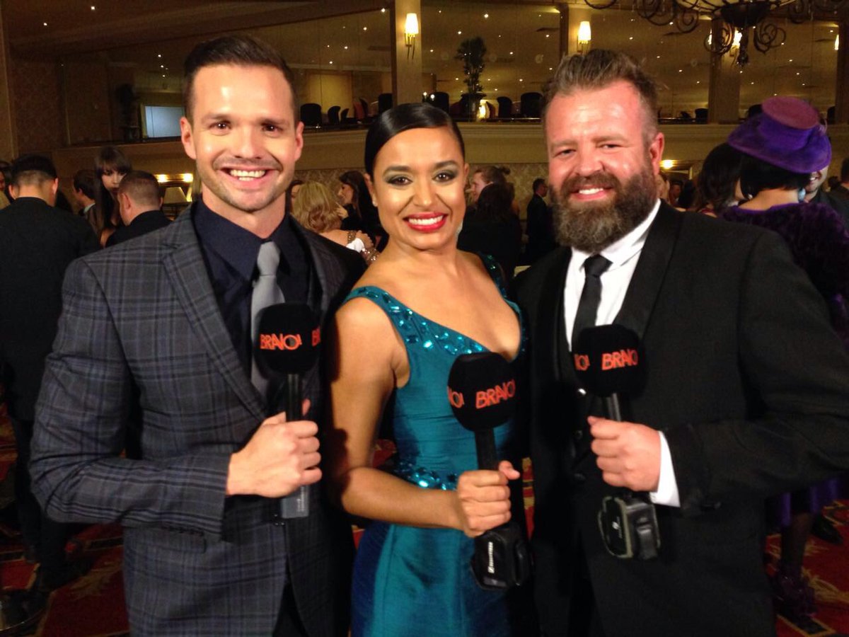 Die A-span vanaand! <a href="/reynardslabbert/">reynard slabbert</a> <a href="/FanieCronje/">Fanie Cronje</a> vir die <a href="/huisgenoot/">Huisgenoot</a> #Tempos2016 <a href="/kykNETtv/">kykNET TV</a>