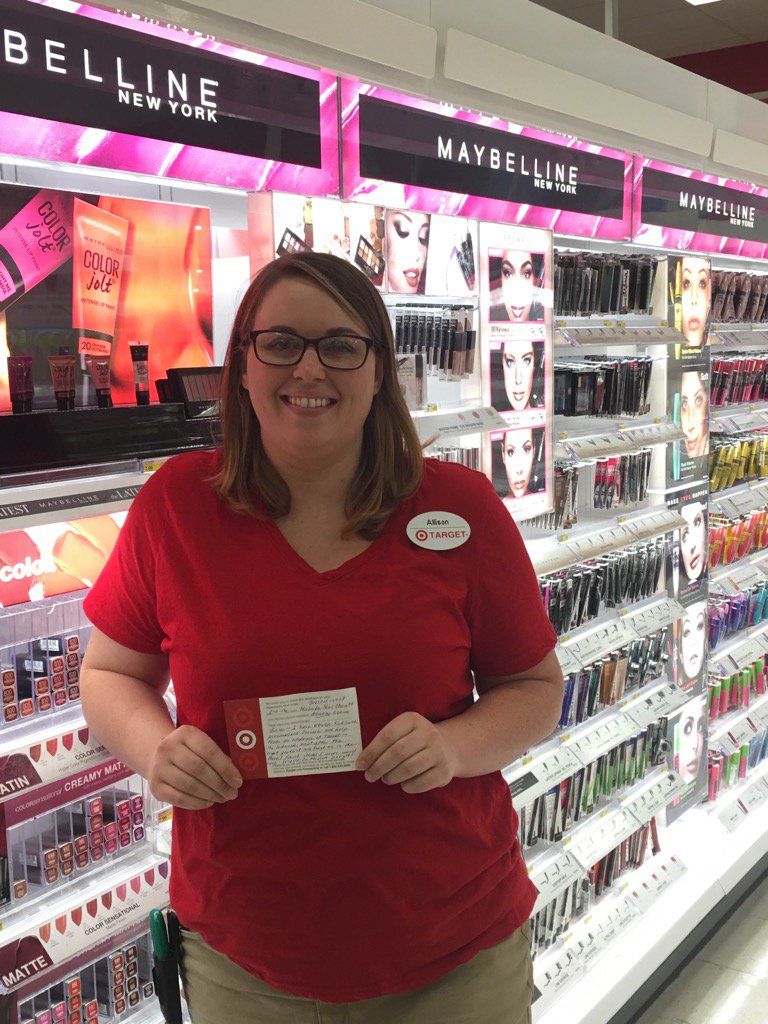 Kunsman's tweet photo. Guest recognition for brand cosmetics team member Allison👏 #proudETL#onlyshoppingatTarget @dmasin88 @KayyG__ @luta_o https://t.co/Rqv3lPHUHL