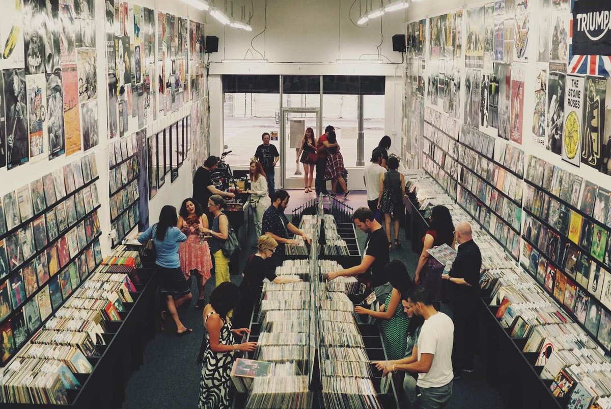 LAFashionDist's tweet image. NOW OPEN: Pop Obscure Records 
New &amp;amp; Used Vinyl Record Store and Gallery at 756 S Los Angeles Street #DTLA