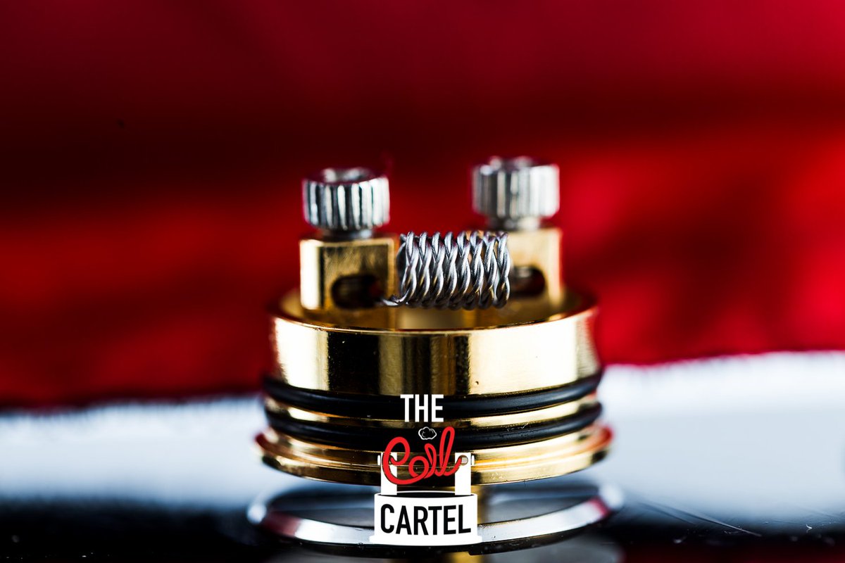 CoilCartel's tweet photo. Roses are red, violets are blue, my oh my how I want to Vape you! #Vaping #Coils #Prebuiltcoils #Vapingcommunity https://t.co/15rg2HfaMb