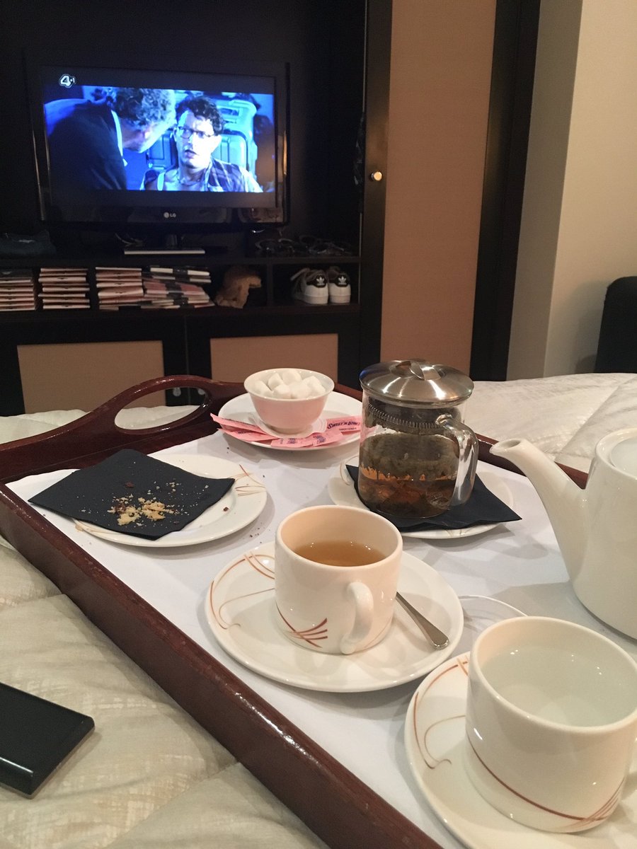 C_Stanbury's tweet image. Arrrgh the trouble with room service is you can get anything you want ! #biscuts at midnight