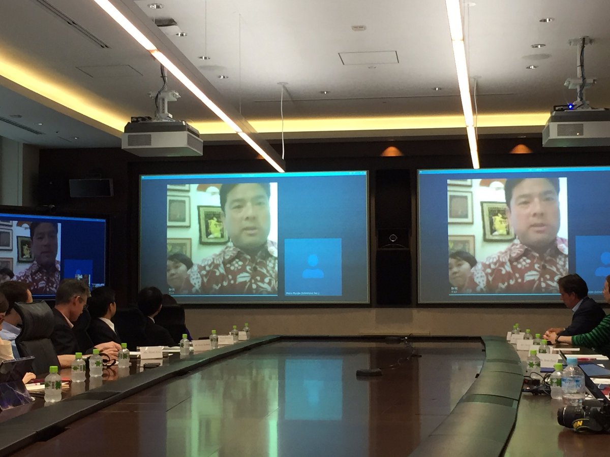 TOMODACHI's tweet photo. Mr. Rich Sauer, CVP & Deputy General Counsel @Microsoft welcomes and Britt from @iLEAPglobal shares about #SIIIS https://t.co/9z9ugsQkN4