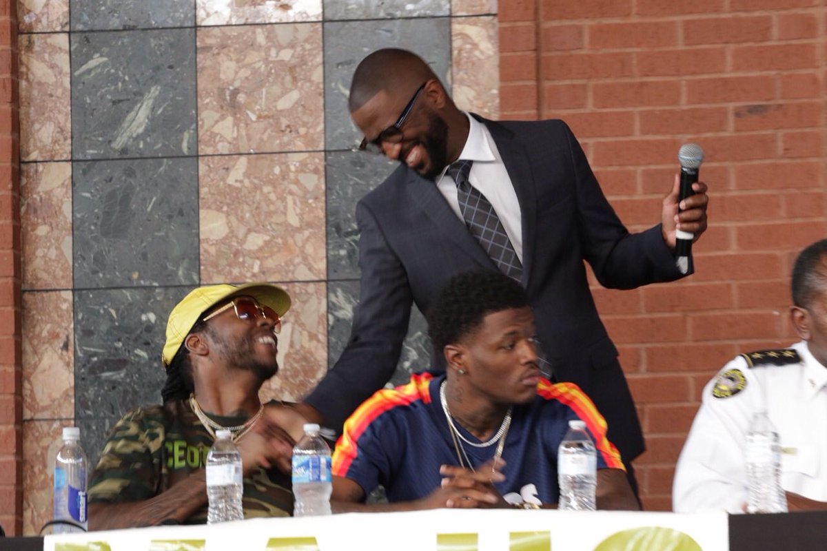 Joy105com's tweet image. @RickeySmiley @2chainz @DCYOUNGFLY tonight @HOHATL #StrategyForChange