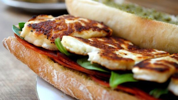 piturrol's tweet photo. Halloumi pituquesos #halloumi #pedime #food https://t.co/WfVwJZ2kbB