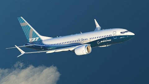 BoeingJapan's tweet photo. #ランディのブログ を更新。雨の日と月曜日は https://t.co/EL5kXI9E5k #Boeing #RandyTinseth #ボーイング #737MAX #787Dreamliner #FIA16 #Boeing100 https://t.co/1mhkFPMGxb