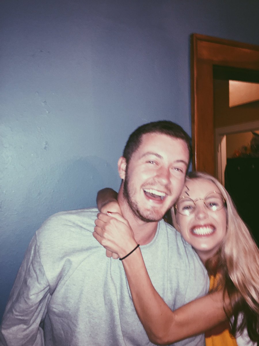 johnpm21's tweet photo. Happy birthday Mandeline!!! Can't wait for you and Jacob to visit me up here 😊 https://t.co/k6mnEXfNK1