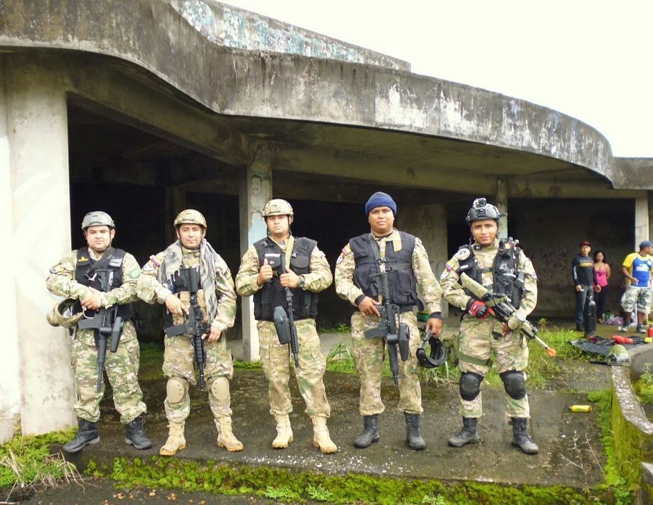 loganx3m's tweet photo. Arpía Equipo Táctico Milsim. #paintball #milsim #CQB #TABATINGA #Leticia @PMCColombia @PaintballScene https://t.co/MwjAqHbypQ