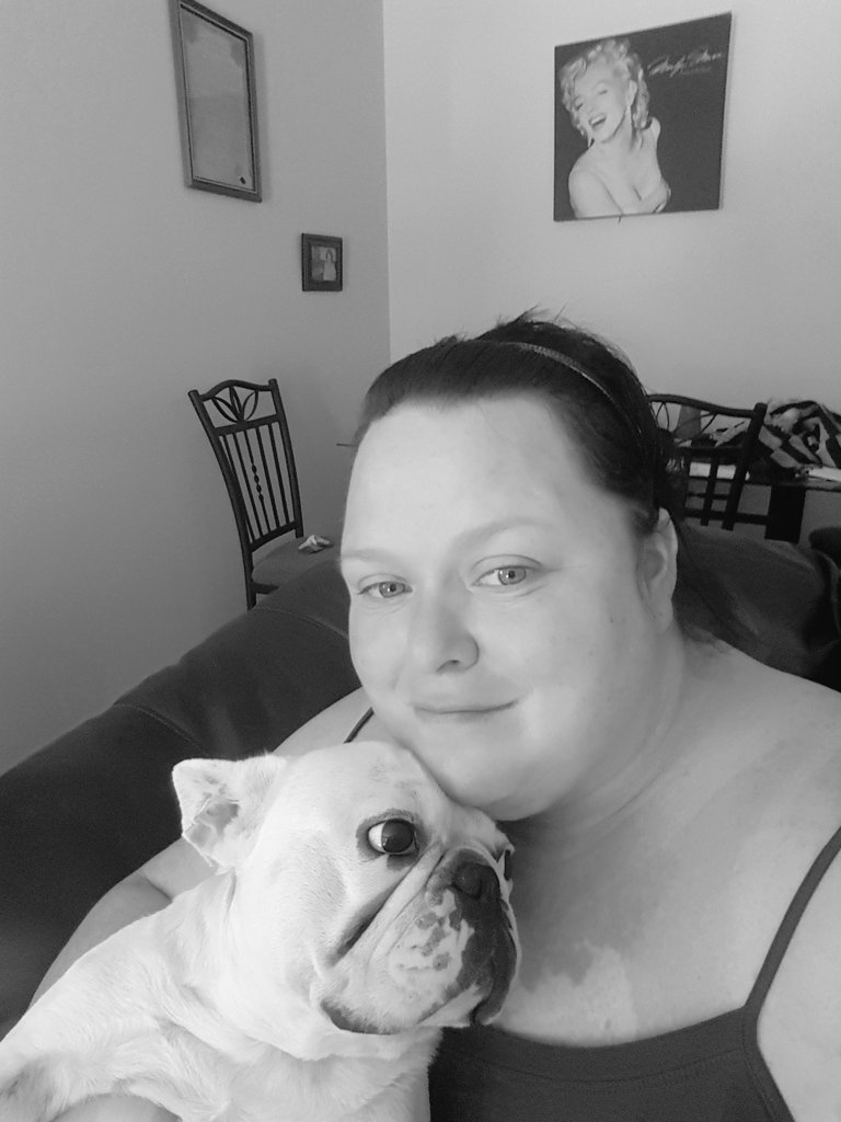 capercatfraser's tweet photo. Love my boy !! Best dog ever❤❤❤❤ https://t.co/jSP2dLSepn