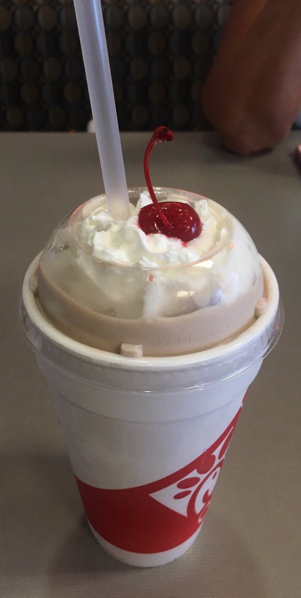 angelaleighTN's tweet photo. @ChickfilA You're seriously the 🍒 on top! So thankful for #CowAppreciationDay 🐄  #Free https://t.co/dMM9f5tDHg