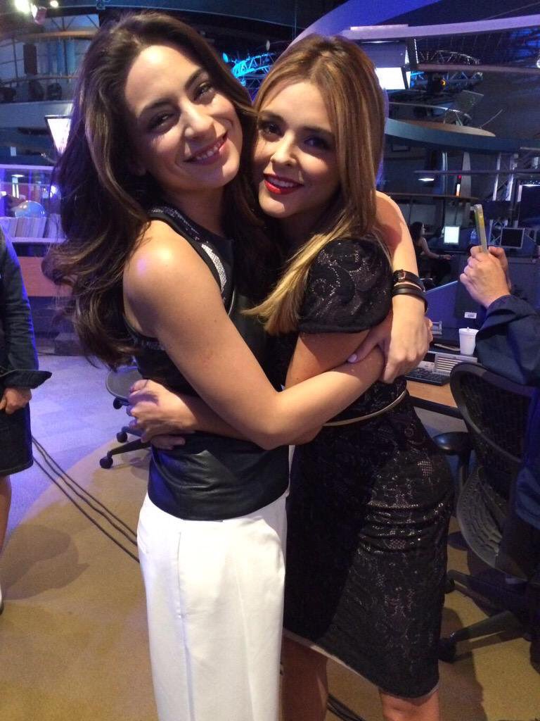 BipoRevista's tweet photo. Dos grandes actrices y una amistad que perdura. @gretelvaldez y @anabrendac https://t.co/l72jWFvQr7