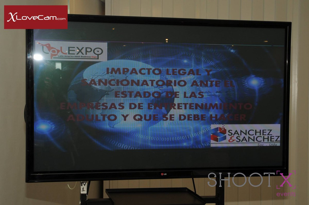 ShootXEvents's tweet photo. Lalexpo 2016 Colombia - 2nd Day #lalexpo #adultbusiness More pics here https://t.co/5FjUUnBkVf https://t.co/SOqnSwH0Il