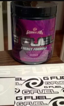 JakesTourneys's tweet photo. First GiveAway is a tub of Grape #GFUEL! To enter Follow @JakesTourneys and RT this!Winner at 100 RTs!! Good luck :) https://t.co/4tc7yhpWUL