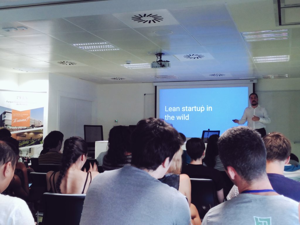 Cooperaccion's tweet image. Great lessons learned from @Indavelopers and @MobyteStudio #startups at @pitalmeria #startify7_almeria