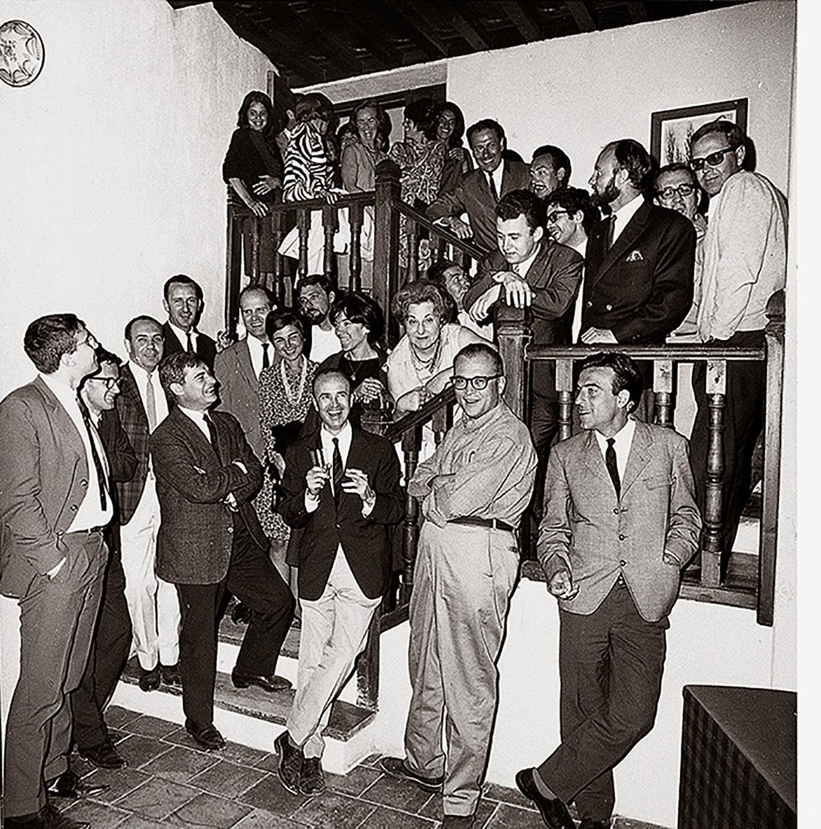 josedelamano's tweet image. Fue fundador con Zóbel del Museo Abstracto de Cuenca (1966) al que durante años viajó la vanguardia española
#Torner