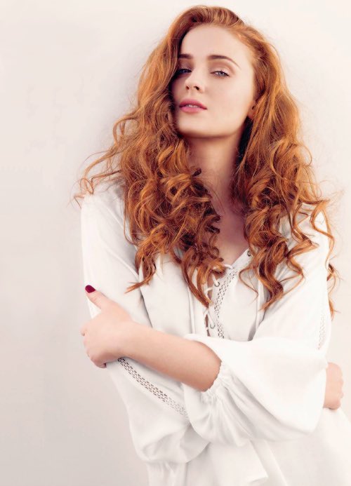 Happy Wednesday all blowing you all kisses .
Seeking RP and SLs mind retweeting for a lady ?