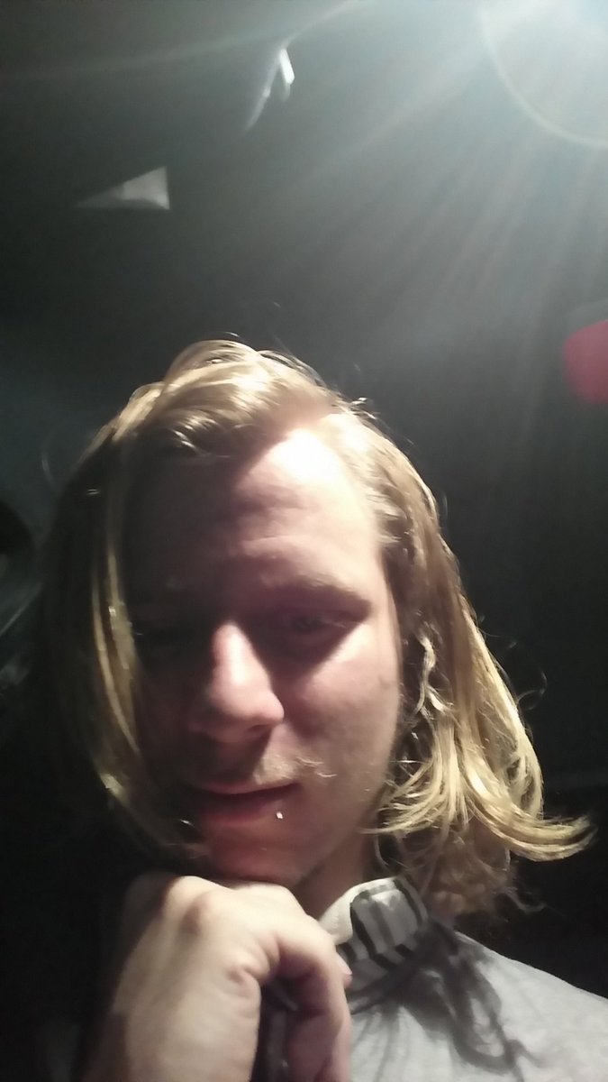 mark64_mark's tweet image. HOW DO I LOOK LIKE DAVID SPADE? I don't see it..