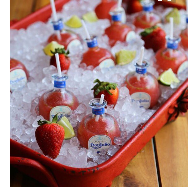 lvbartending's tweet photo. I wish  somebody order these for a party 😩😩 but until then Wedding ideas https://t.co/0OTm16aFum