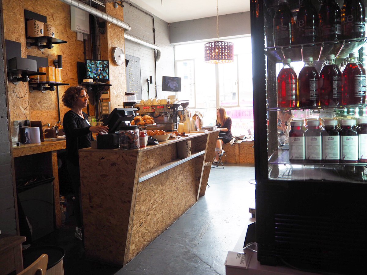 hackneyhouseuk's tweet photo. Visit our #bar or #cafe for summery cocktails + bbq's, the best coffee in #Shoreditch or healthy lunches! https://t.co/l9iC7Dpoiz