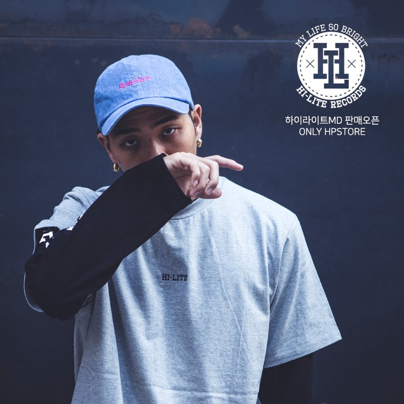 하이라이트MD 힙플스토어 판매 오픈!
티셔츠, 후드, 비니, 카드지갑 등 힙플스토어에서 확인하세요!
_
hiphopplaystore.com