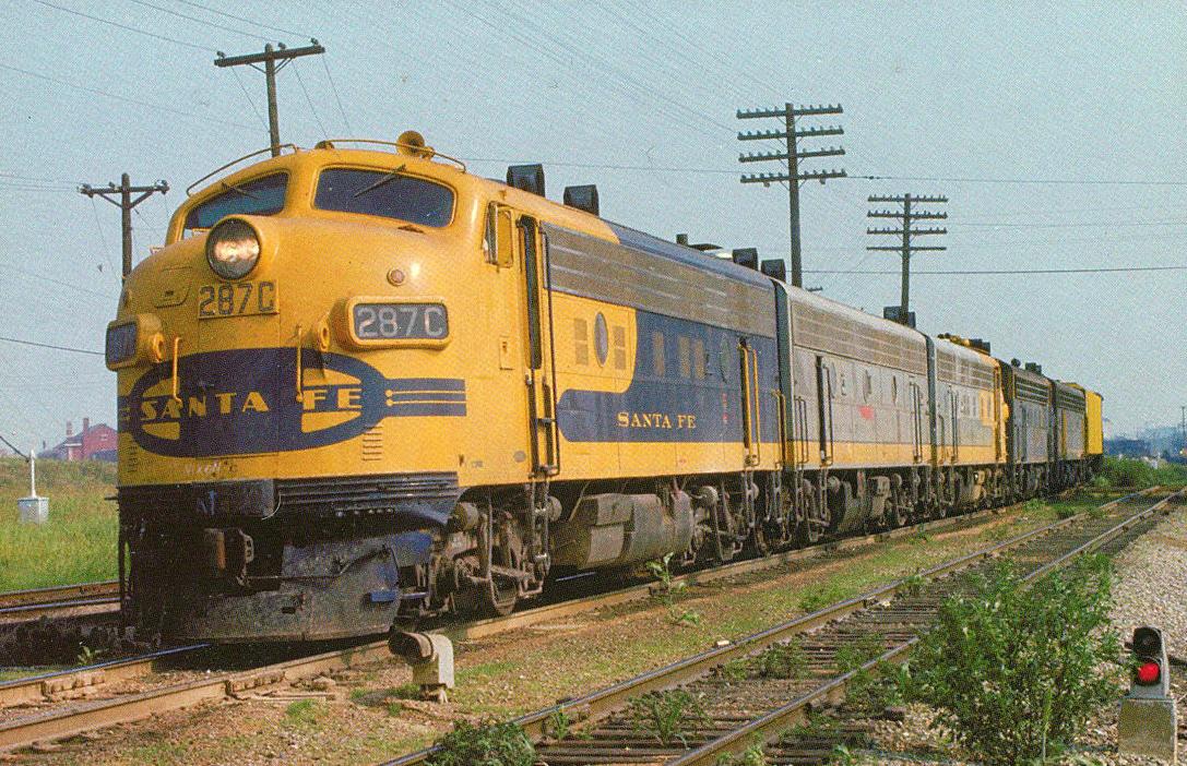 QStationMedia's tweet photo. ATSF #287C (EMD F9) in a yellow-on-blue "bonnet" variation @ Ft. Worth, TX in 1973. https://t.co/9q5v0raKdm Photo. https://t.co/2YaLDmA4RZ