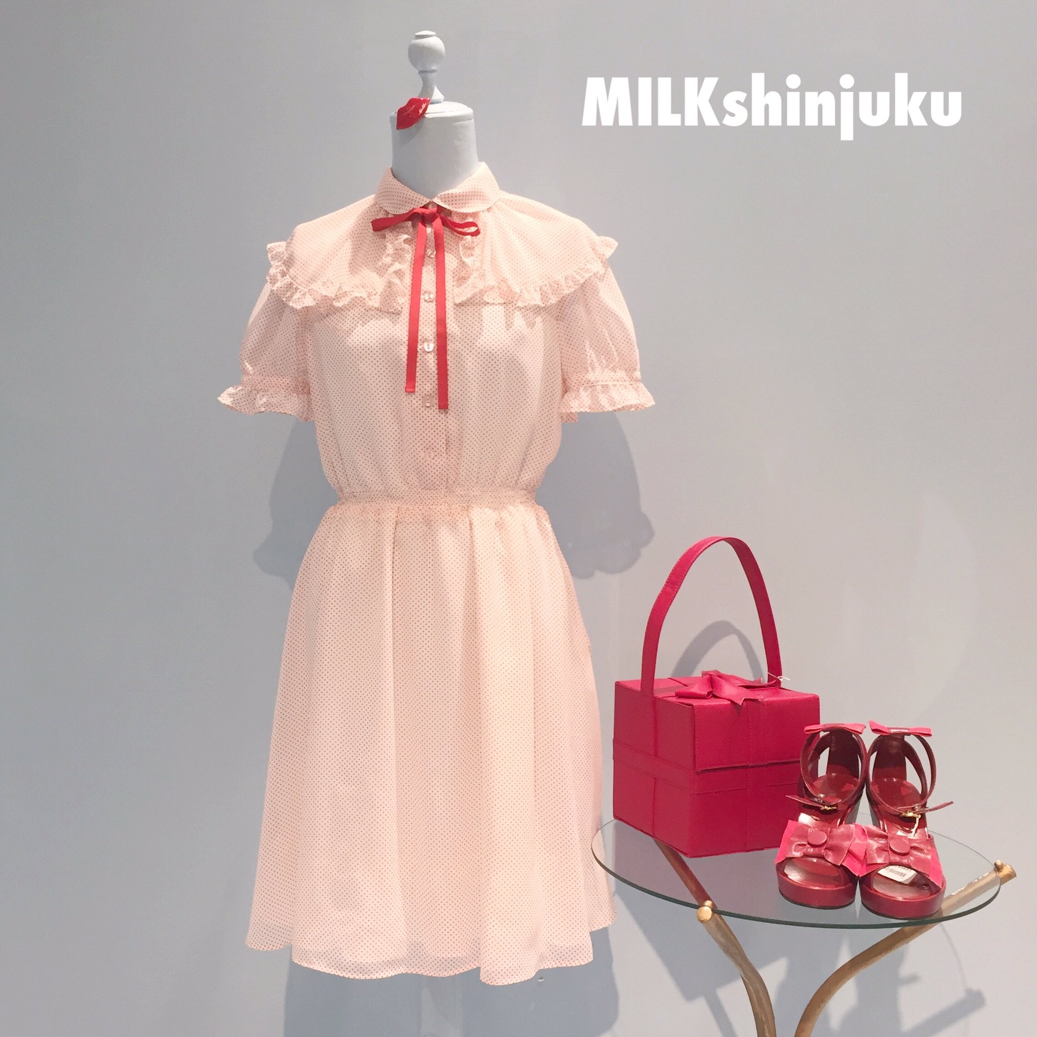 【美品】　MILK　胸元リボンドットフリルワンピース　ミルク　2006年　春夏物 2184057569.jpg?1708497836