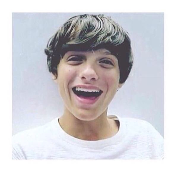idealpostt's tweet photo. Happy birthday Caleb I miss you so much I will never forget your amazing smile. ilysm and always will 💜 #caleblogan https://t.co/wridHzQDgO