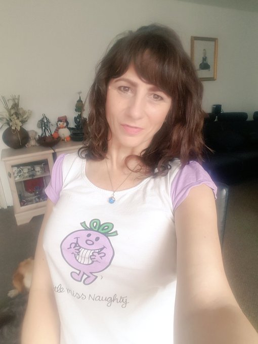 Morning lovelies! A little selfie before I get going and live up to my slogan 😉 lol..see ya all laters