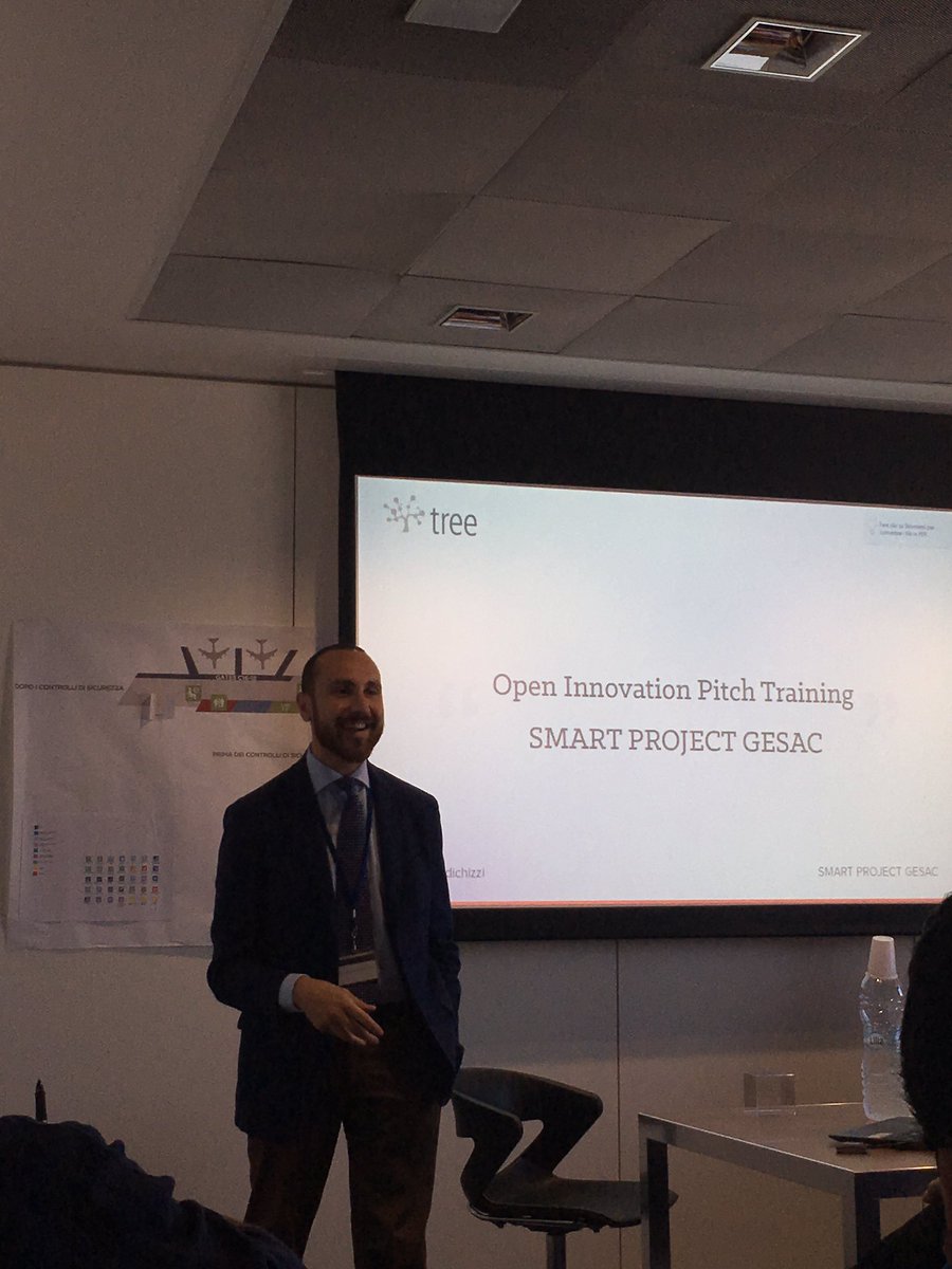 Creactivitas's tweet photo. Oggi in compagnia di @aperdichizzi per parlare di #OpenInnovation. #SmartNap https://t.co/UUt7P3QpLu