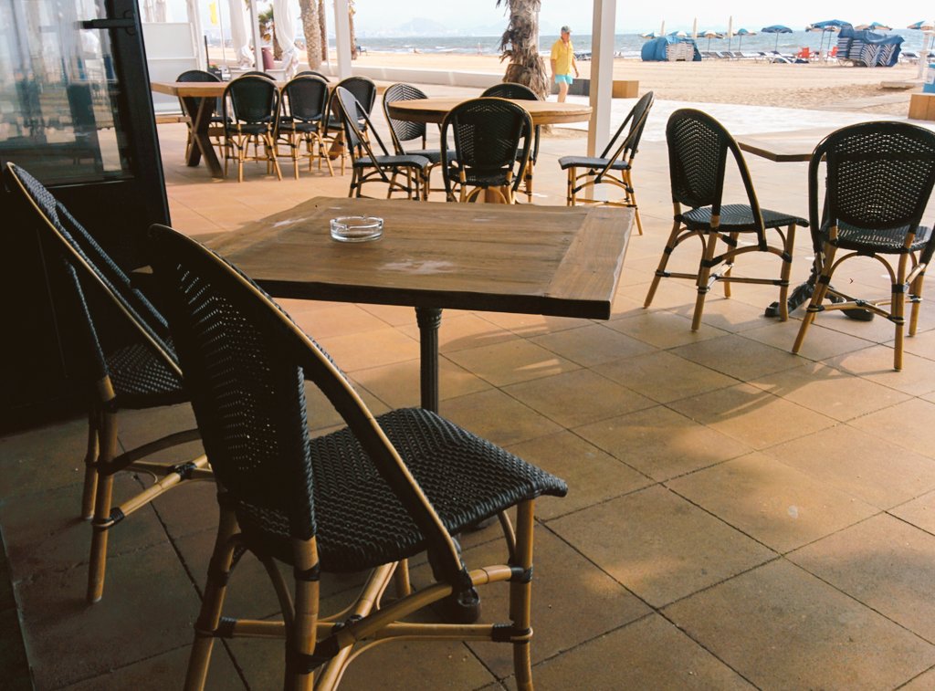 Nueva terraza para disfrutar de este paraíso #todollega #urbanova #terrazaconencanto