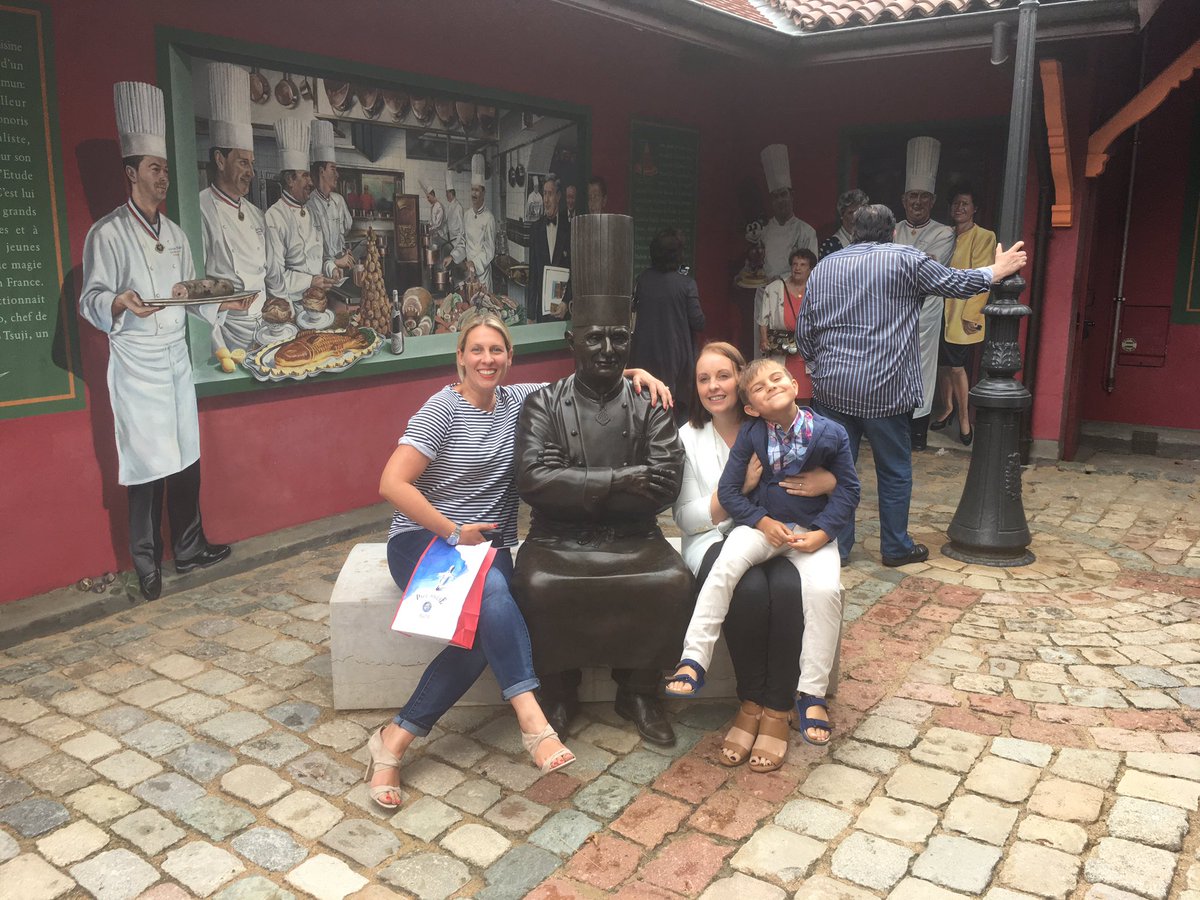 <a href="/PaulBocuse/">Paul Bocuse - Le Restaurant Gastronomique</a> thank you for a very very good lunch you are so far my favourite!!! <a href="/lucyttaylor/">Lucy Taylor</a> <a href="/amybosi/">Amy Bosi</a> <a href="/claudebosi/">Claude Bosi</a> 😍😍